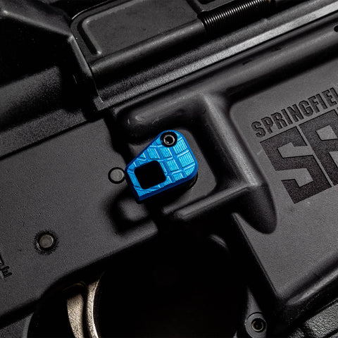 AR Oversized Mag Release