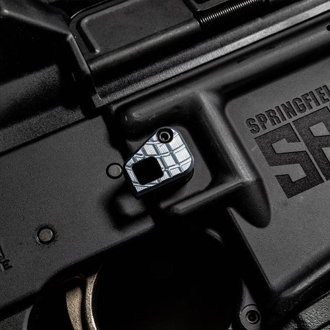 AR Oversized Mag Release